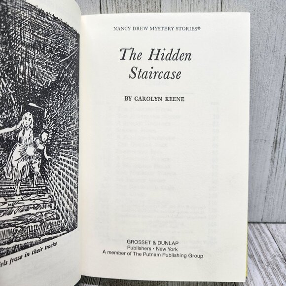 The Hidden Staircase by Carolyn Keene - Nancy Drew Mystery Stories #2 VTG - Picture 2 of 5